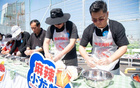 金山的“多巴胺周日”：足球的绿、花海的粉、小龙虾的红全齐了！
