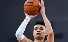 广东男篮绝杀北京！听听媒体专家怎么说，北京记者：主场哨太严重